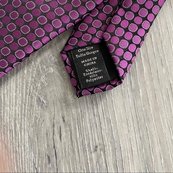 Banana Republic Factory Purple dots Print Men Tie - Picture 4 of 5